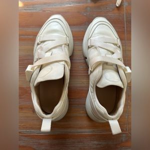 Worn White Chloe Sonnie Platform Sneakers